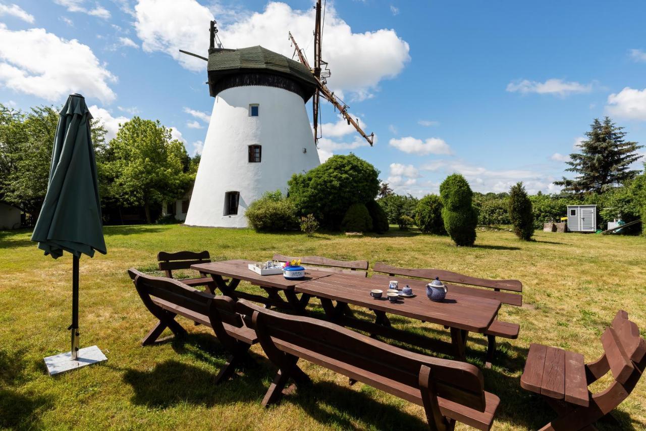 Windmill Vacation Home In Ledzin Near Baltic Sea نيخوجة المظهر الخارجي الصورة